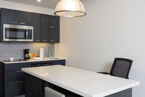 Hyatt House Austin/Downtown — photo 8
