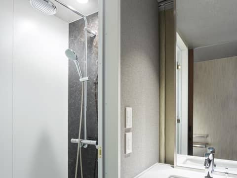 Mitsui Garden Hotel Gotanda - Tokyo — bathroom