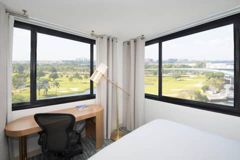 Sheraton Miami Airport Hotel and Executive Meeting Center — photo 9