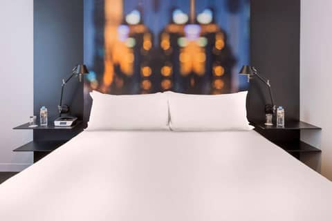 Flagstaff Gardens Hotel Melbourne — hotel room