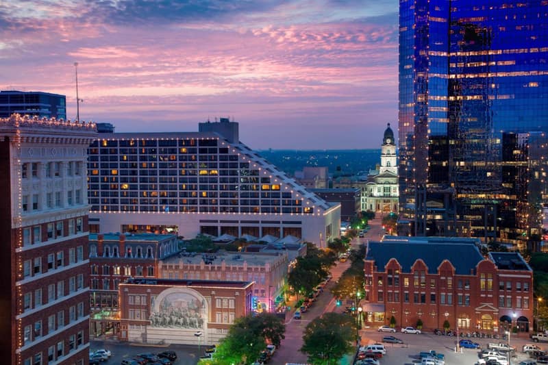 The Worthington Renaissance Fort Worth Hotel — building