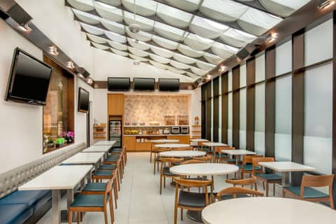 Fairfield By Marriott New York Manhattan Times Square — photo 7
