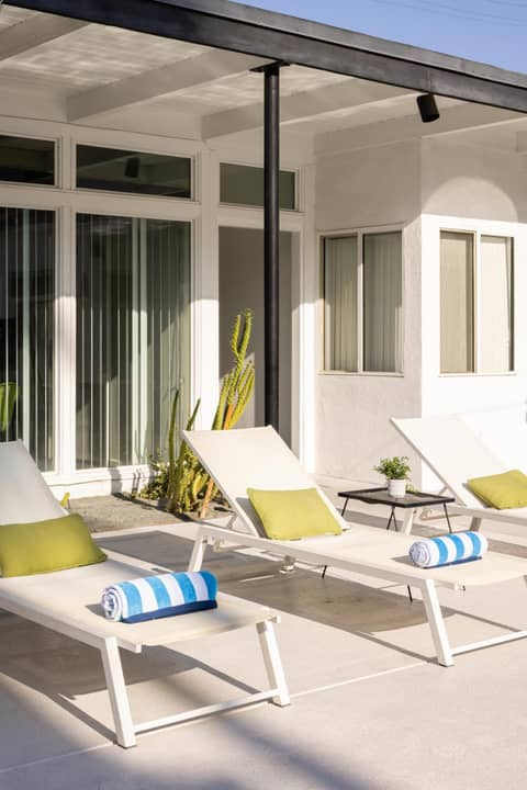 The Three Fifty Hotel — recepcion & lobby