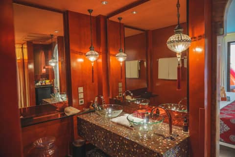Marrakesh Hua Hin Resort & Spa — bathroom