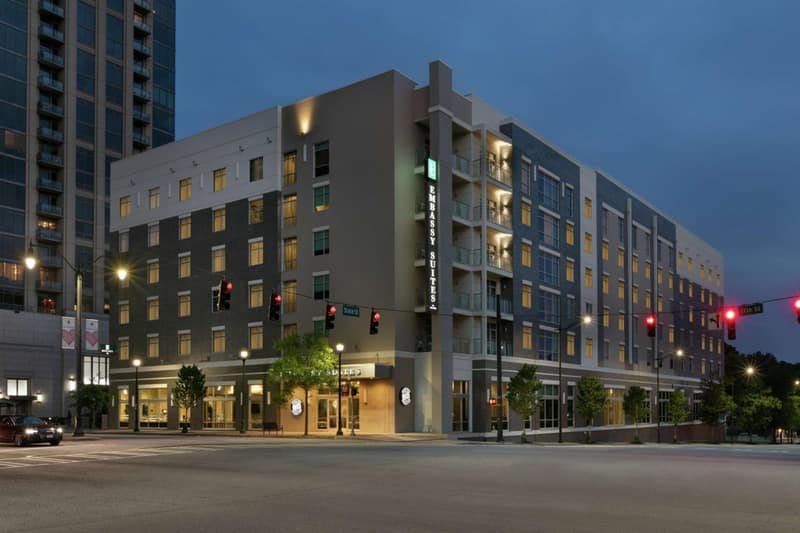 Embassy Suites by Hilton Atlanta Midtown — building
