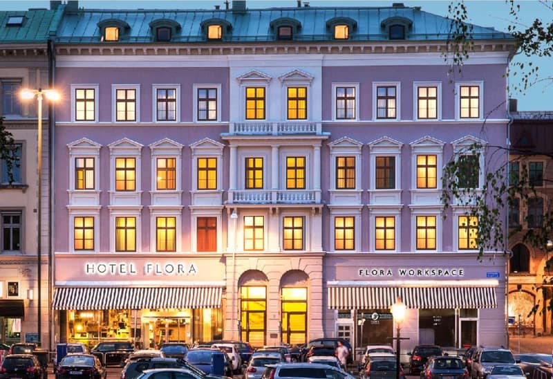 Hotel Flora — building