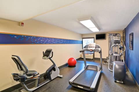 Hampton Inn Memphis-Poplar — photo 7