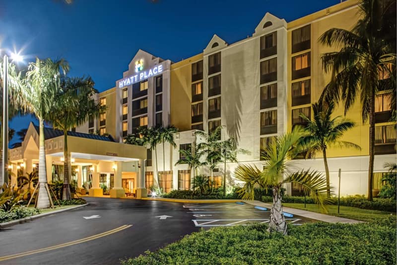 Hyatt Place Fort Lauderdale Cruise Port & Convention Center - Newly Renovated — building