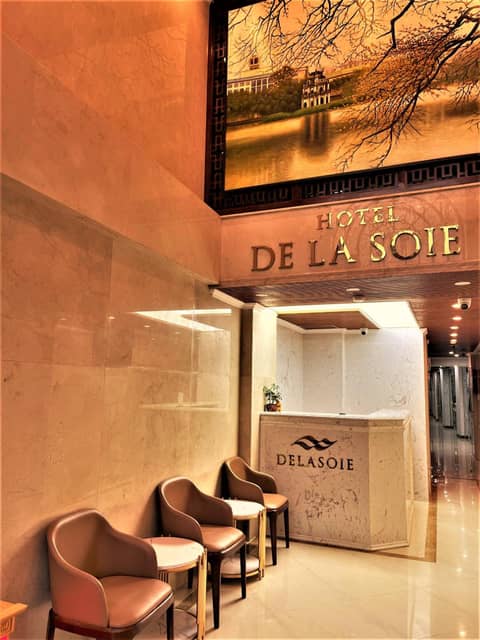 DE LA SOIE Hotel & Travel — photo 9
