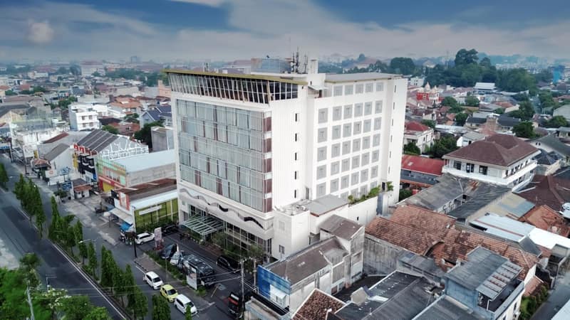 Grand Tjokro Yogyakarta — building
