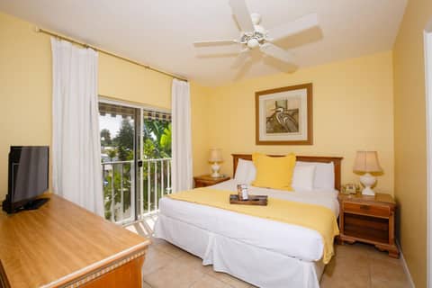 Naples Garden Inn — photo 8