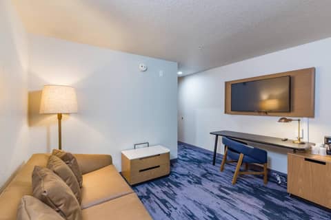 Fairfield Inn and Suites by Marriott Tampa North — photo 5