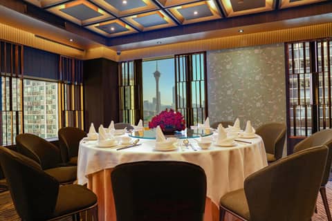 Grand Emperor Hotel — photo 8