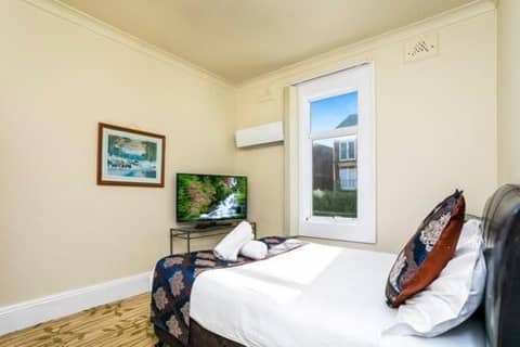 The North Shore Hotel — photo 5