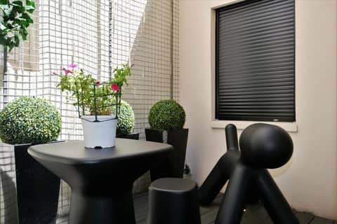 Hôtel de Noailles — balance & terrace