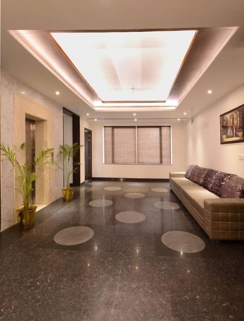 Taj Vilas — recepcion & lobby