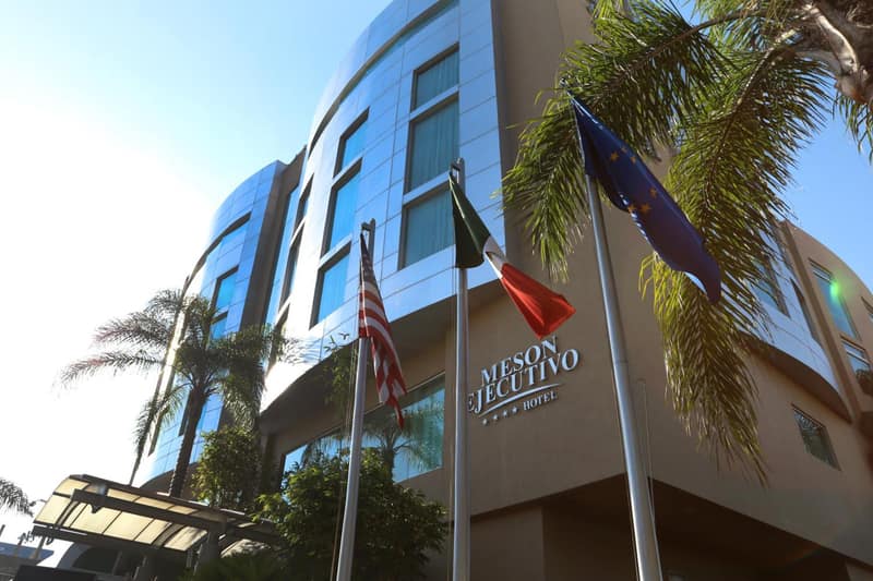 Mesón Ejecutivo Guadalajara - Nuevo Consulado Americano Monraz — building