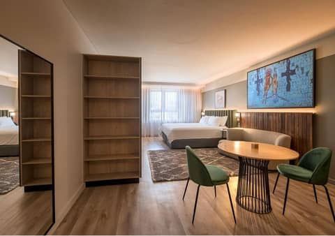 The Rockefeller Hotel by NEWMARK — photo 6