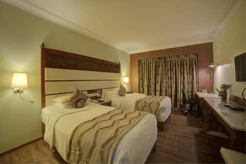 Goldfinch Hotel Bangalore — photo 4