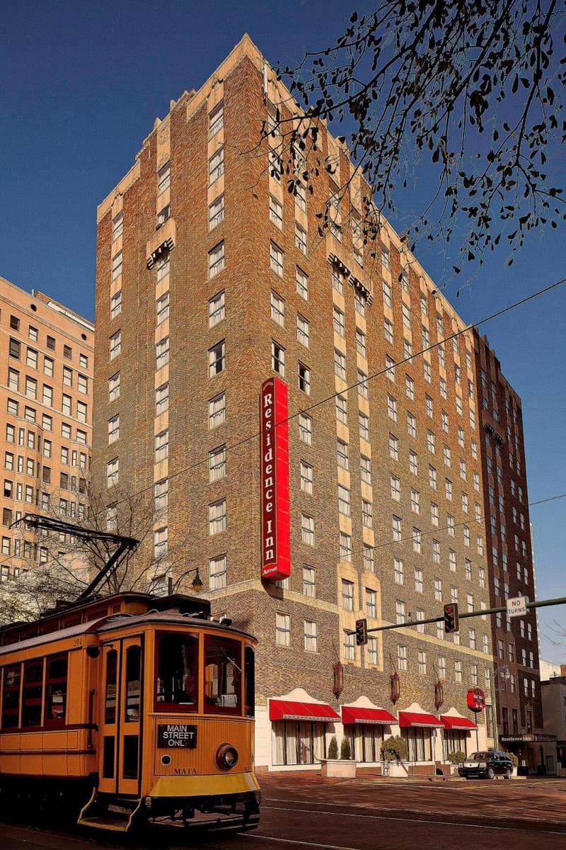 Residence Inn Memphis Downtown — building