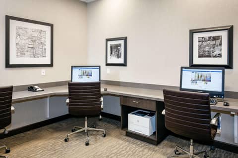 Hampton Inn & Suites by Hilton Seattle/Northgate — photo 4