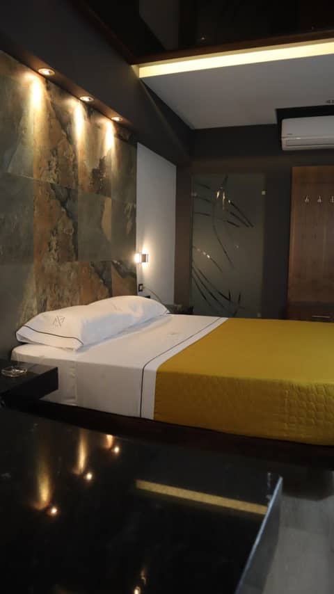 Hotel Myst. — hotel room