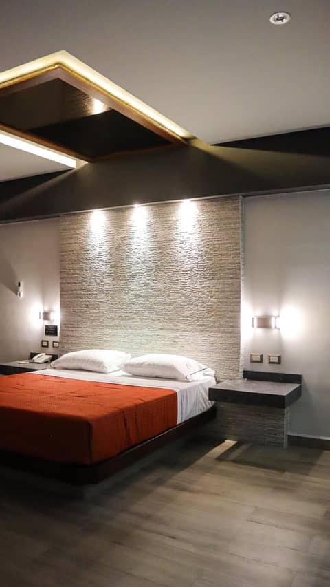Hotel Myst. — hotel room