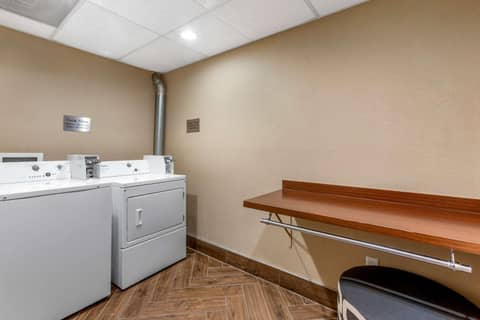 Comfort Inn & Suites Phoenix North - Deer Valley — photo 4