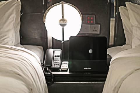 Best Louis Hamilton Hotel Gwangan — bedroom