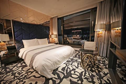 Best Louis Hamilton Hotel Gwangan — hotel room