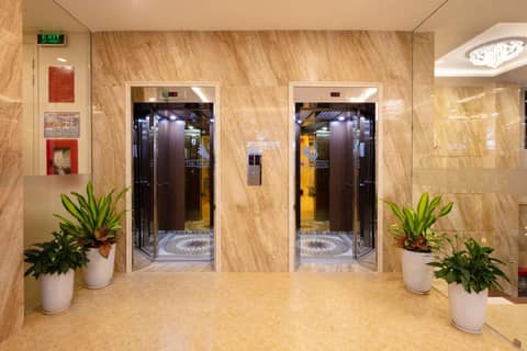 The Swan Nha Trang Hotel — recepcion & lobby