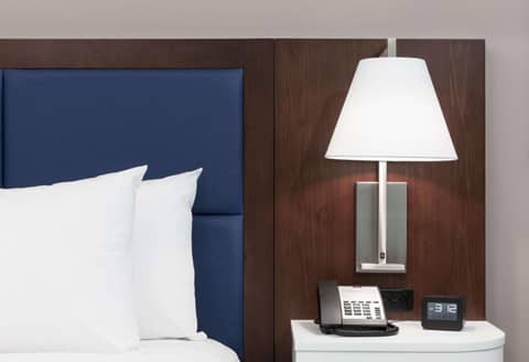 Hampton Inn & Suites Phoenix Downtown — photo 9