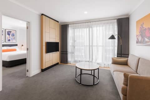 Adina Citylife Auckland — hotel room