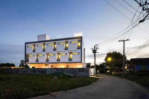B48 Hotel — photo 2