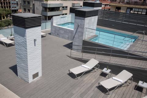 08028 Apartments — roof