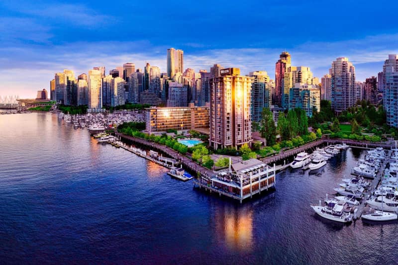 The Westin Bayshore, Vancouver — building