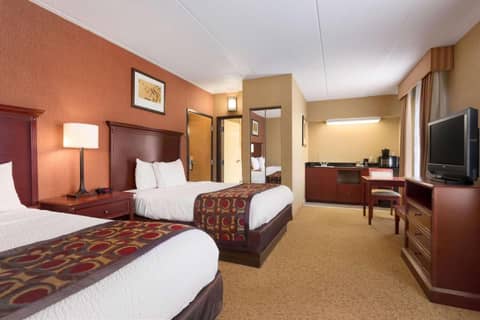 Country Inn & Suites by Radisson Nashville Airport TN — photo 7