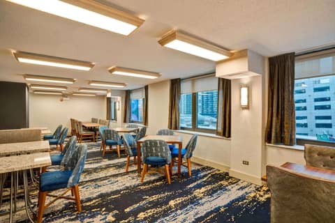 Homewood Suites by Hilton Chicago-Downtown — dining