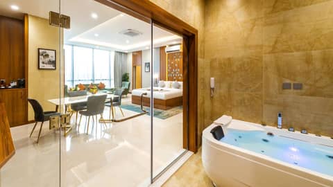 Sunday Luxury Central formerly Anan hotel — photo 4