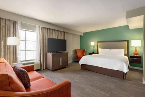 Hampton Inn and Suites New Orleans Convention Center — photo 4