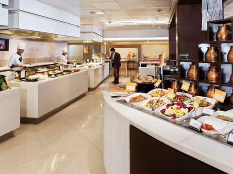 Novotel Mumbai Juhu Beach Hotel — photo 5