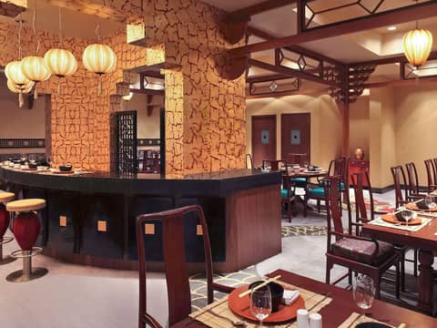 Novotel Mumbai Juhu Beach Hotel — photo 6