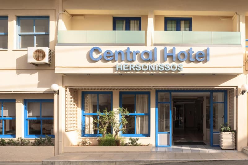 Central Hersonissos Hotel — building