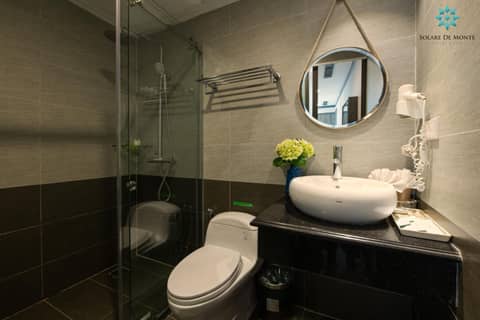 Solare De Monte Hotel & Spa — bathroom