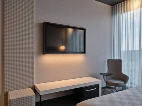 Alt Hotel Calgary University District — photo 2