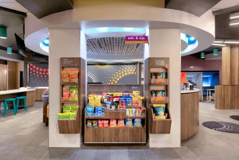 Tru By Hilton Austin Nw Arboretum, Tx — photo 4