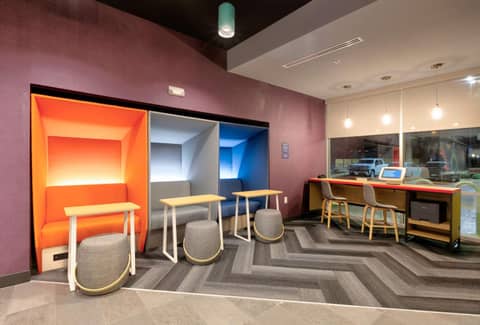 Tru By Hilton Austin Nw Arboretum, Tx — photo 8