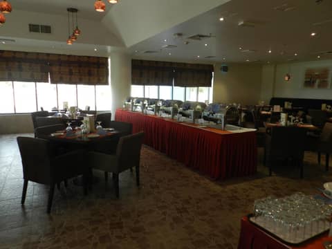 Sun & Sands Sea View Hotel — photo 3