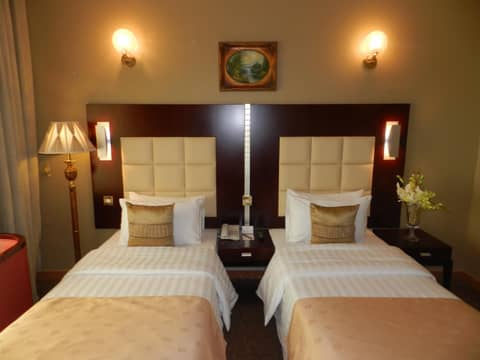 Sun & Sands Sea View Hotel — photo 4