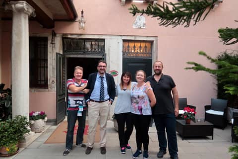 Hotel Sant'Antonin — human